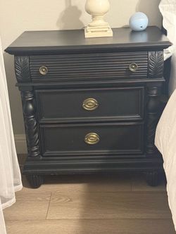 Night stand