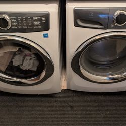Electrolux Electric Washer & Dryer MINT