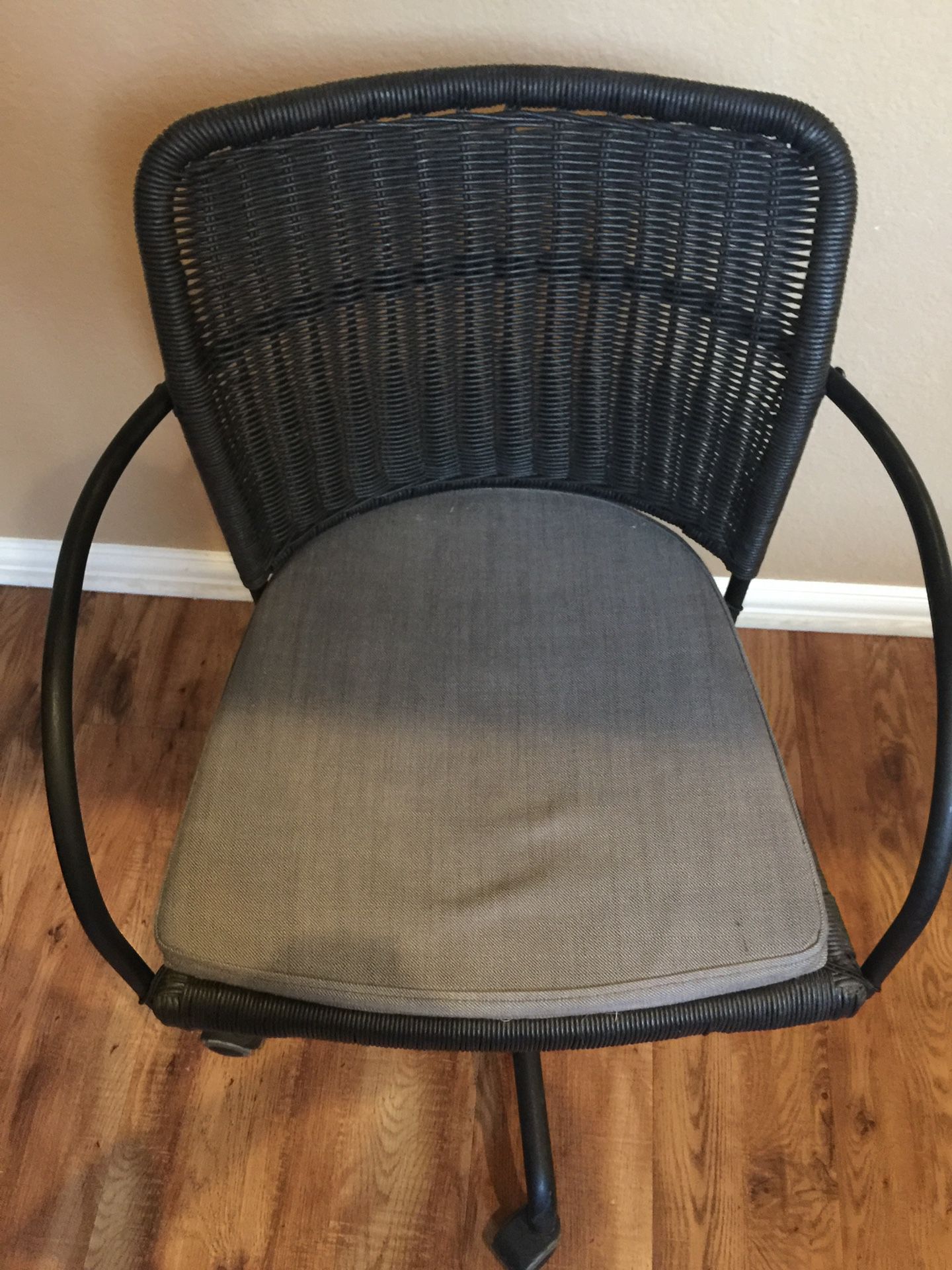 FREE Office Chair. Ad Up It’s Available 