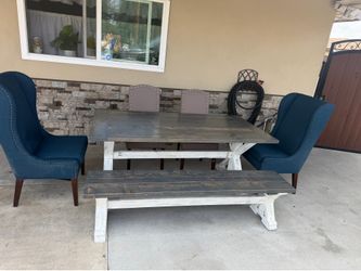Dinning table bench chairs