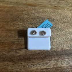 1.82 Carat Morganite Heart Earrings 