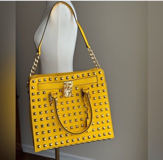 Brand New Michael Kors Hamilton Bag 