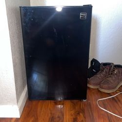 Small Fridge 
