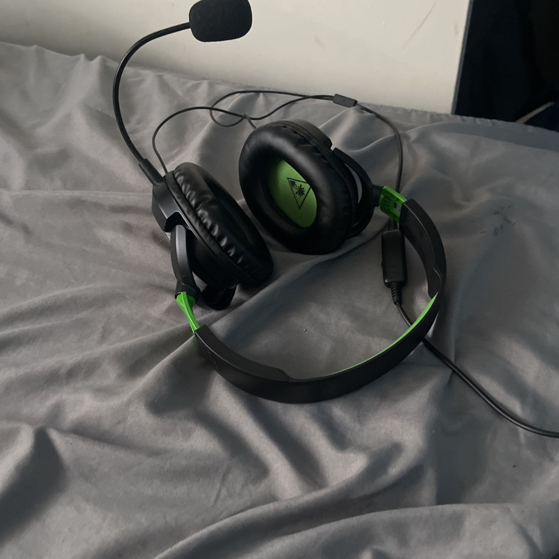 Barely Used Turtle Beach Gaming Headset