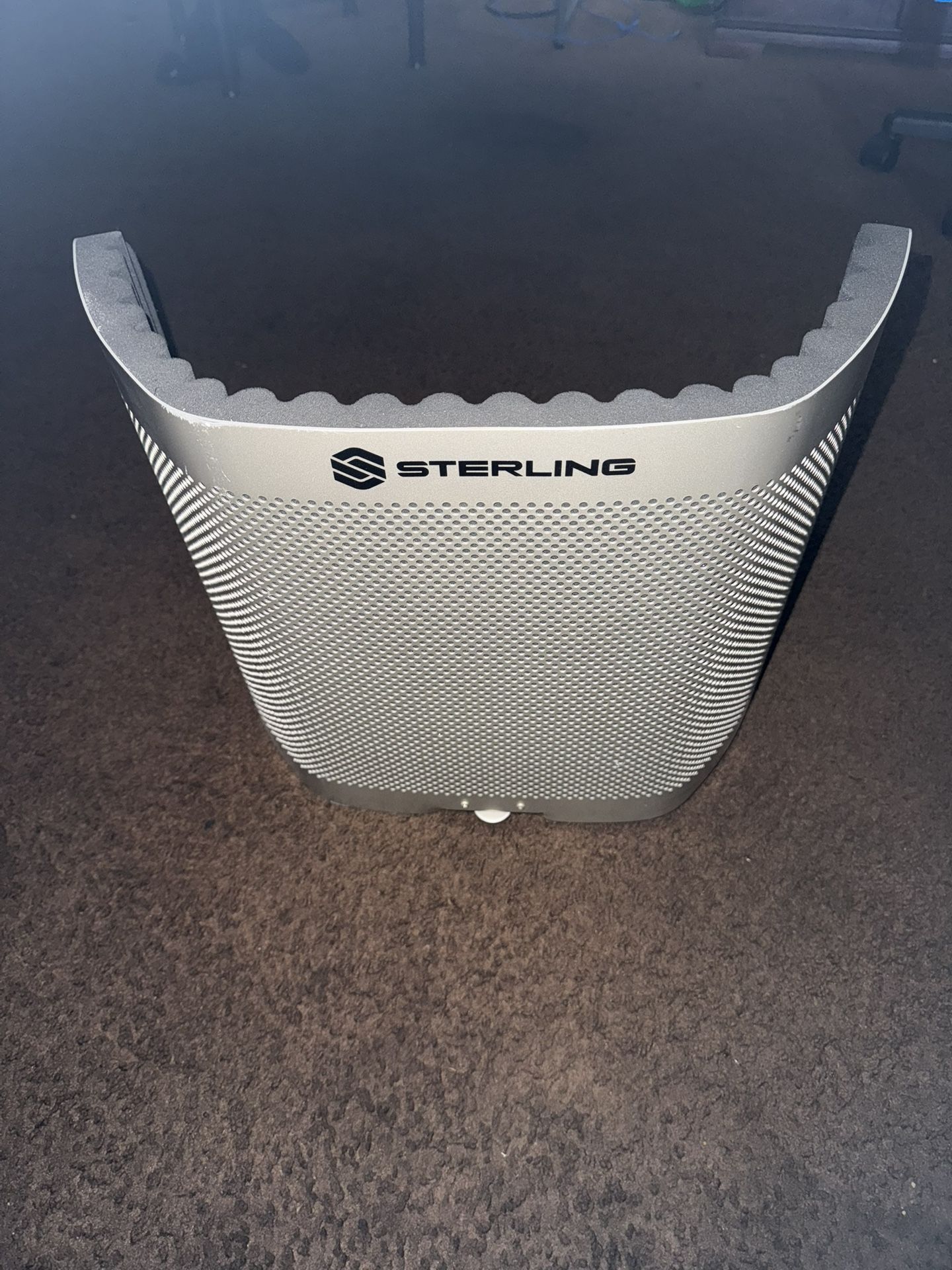 STERLING GRAY VOCAL SHIELD