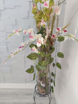 Beautiful silk orquídeas arregments Glass vase