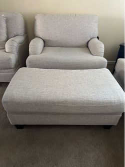 Ashley, oversize chair and ottoman