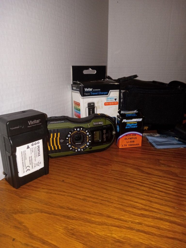 Perfect Pentax Wg3 GPS Compact Digital Camera N73 1cm- Macro $275 F