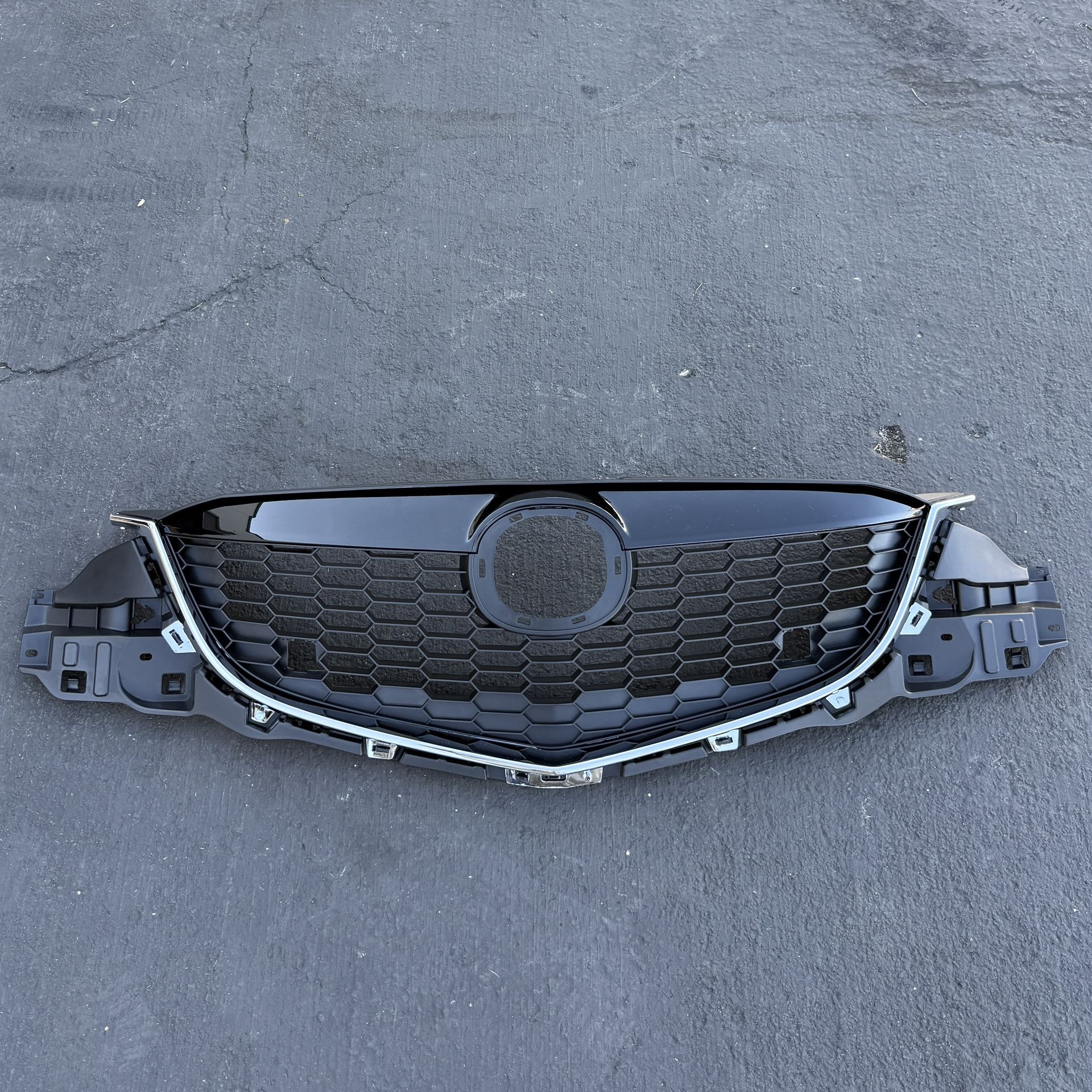 New Front Bumper Upper Grille 2013-2015 Mazda CX-5 Black Chrome Hood Grill MA1200187