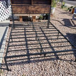 Bed Full Size Frame Good 