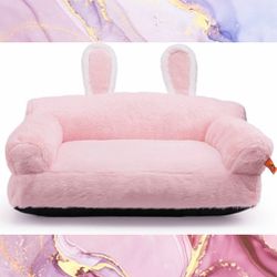 New Pink Dog or Cat Pet Bed Couch with Washable Cover. New, in box.