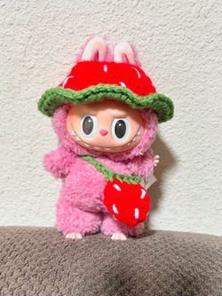 Crochet Strawberry Outfits 