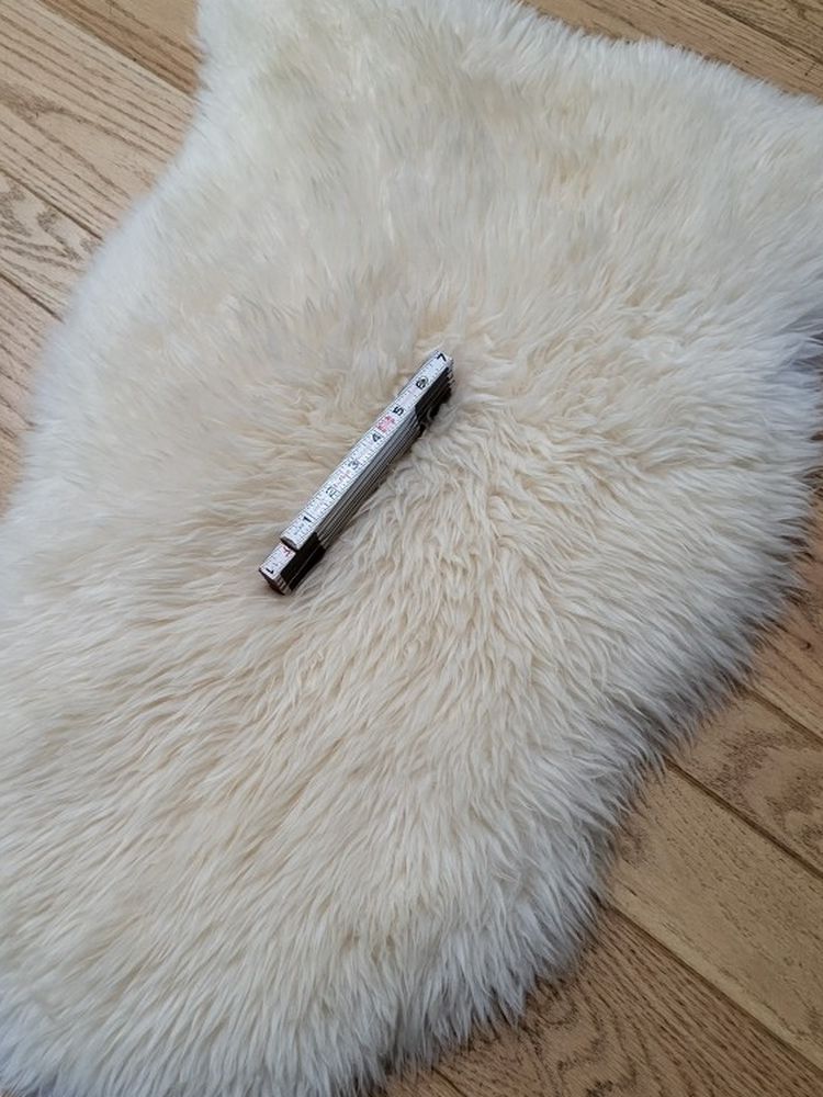 Sheepskin Area Rug