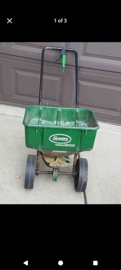 Scott's fertilizer spreader