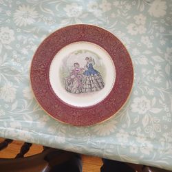 7 Plates .......23kt Gold Trim