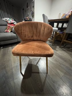 Vanity Chair