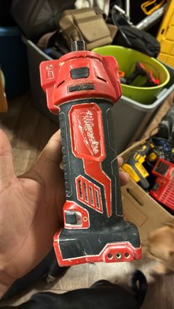 Drywall cut Milwaukee