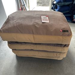 Large Dog Beds 