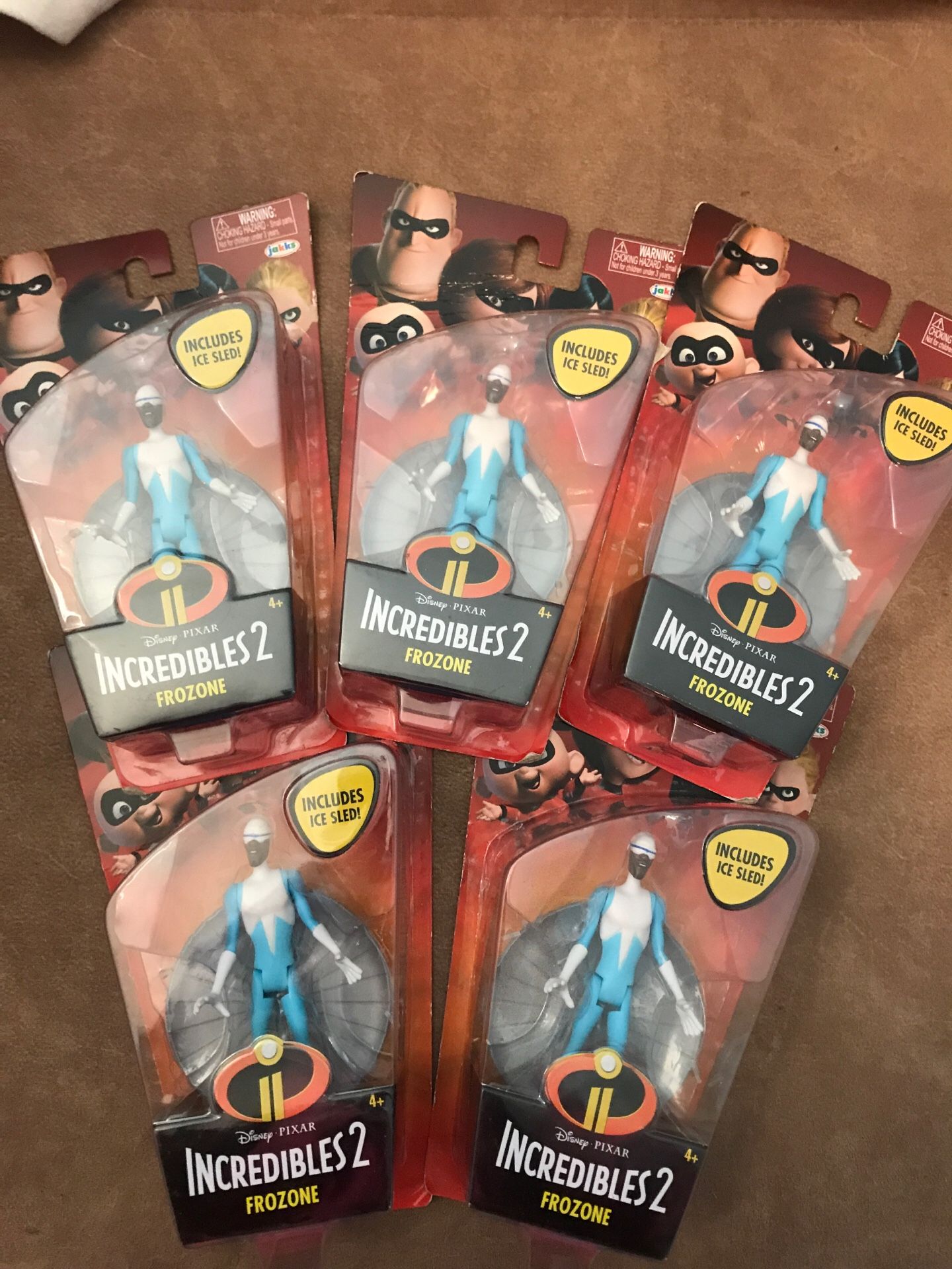 Incredibles 2 collectible action figures mr. incredible frozone elasticity