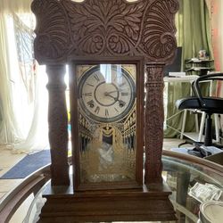 Small Early 1900s Clock 