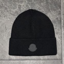 Black Moncler Beanie Tonal