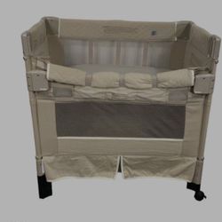 Arma Reach co-sleeper