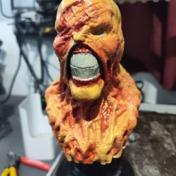Bust Statue Of Nemesis Head Bust Resident Evil 