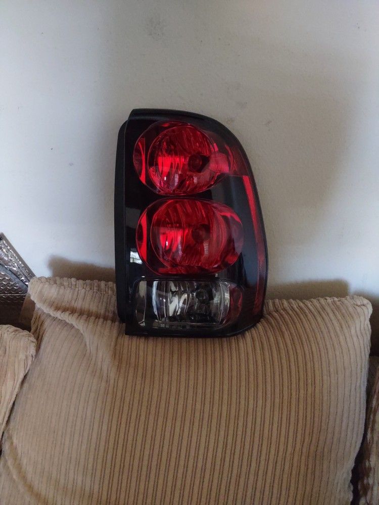 Chevy Trail Blazer Brake Light Cover NEW