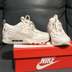 Nike Women Airmax 90 Futra