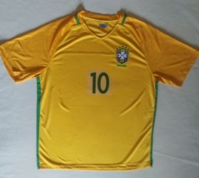 Brazil Adult Soccer Jersey Size Medium or Large-Uniformes De Futbol