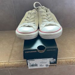 Converse youth size 3