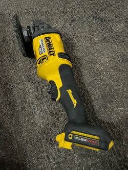 Dewalt