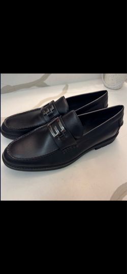 Men’s guess dress shoes