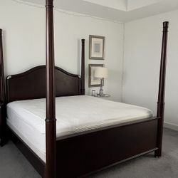 Set Bedroom King , Dresser, Night Stand , Mattres And Box Spring .Price Including Delivery 