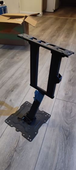 Articulating television wall mount. Up to 35"