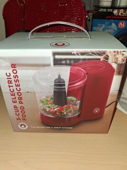 Chef's Counter 3-Cup Electric Food Processor