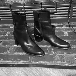 Boots women’s
