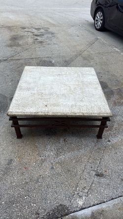 Free coffee table