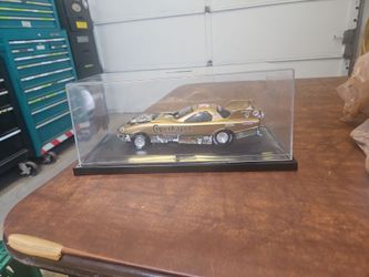 Copenhagen ( gold snake ) 1997 chev Camaro 1:24 scale action racing