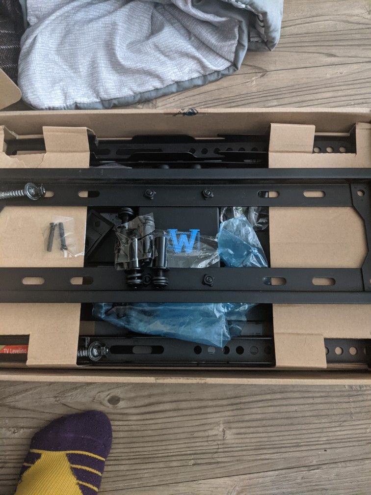 Full Motion TV Mount