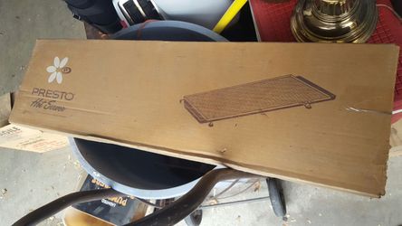 Presto vintage hot server 32"