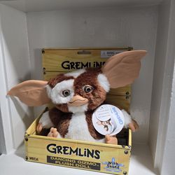 Brand New Gremlins Animated Dancing Singing Gizmo