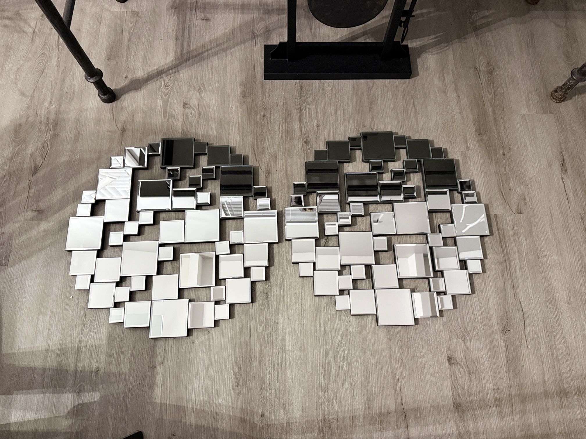 2 Round Mirrors 24x24