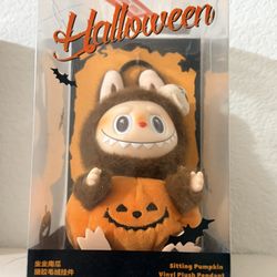 POP MART Halloween Sitting Pumpkin Vinyl Plush Pendant, Boxed