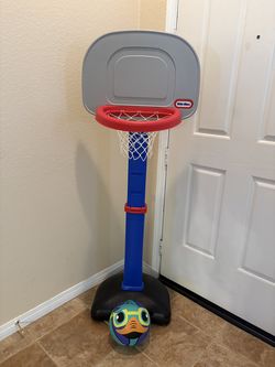 Little Tikes Adjustable Basketball Hoop