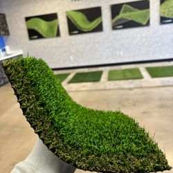 Anchor Luxe turf on sale $1.69/sqf