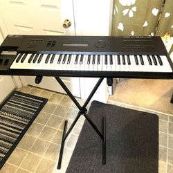 Peavey DPM 3se Plus Keyboard Piano Trade With Stand And Sampler Expander