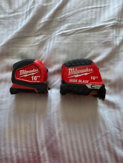 Milwaukee 16FT Tape Measures – Set of 2