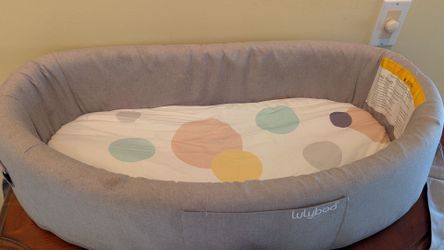 Lulyboo Travel bed