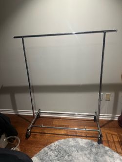 Adjustable (Collapsible ) Rolling Rack